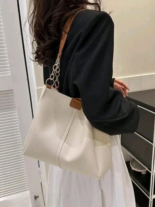 AESTHETIC Women’s Shoulder Handbag | Elegant PU Leather Tote with Chain Strap | Stylish Daily Use Purse for Office, College & Casual Outings-T-02 - Image 4